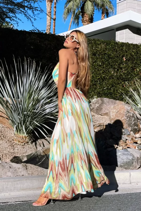 Sunny Maxi Dress. Daramora